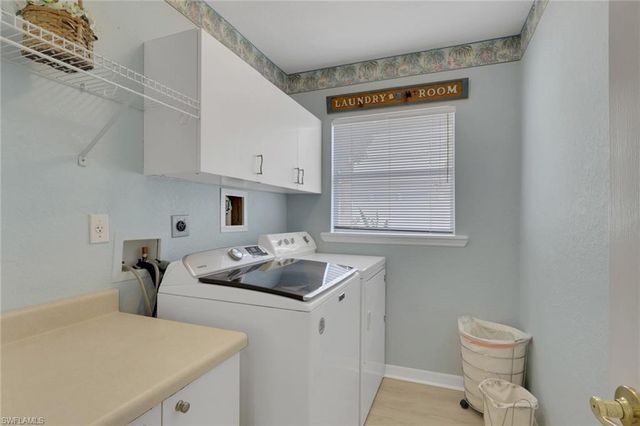 1242 Silverstrand DR, Naples, FL 34110