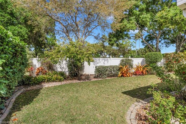 1242 Silverstrand DR, Naples, FL 34110