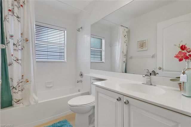 1242 Silverstrand DR, Naples, FL 34110