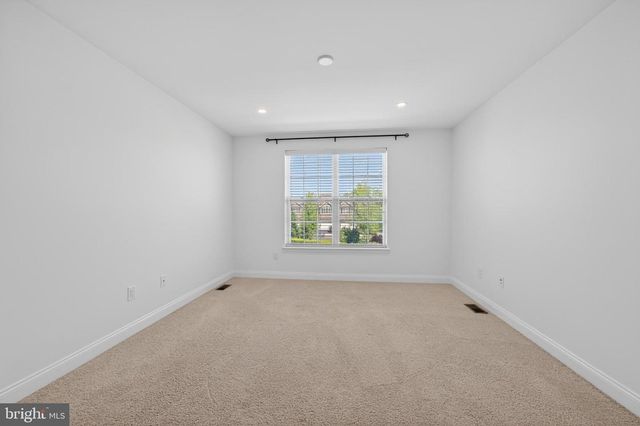 304 DYE WAY, Moorestown, NJ 08057