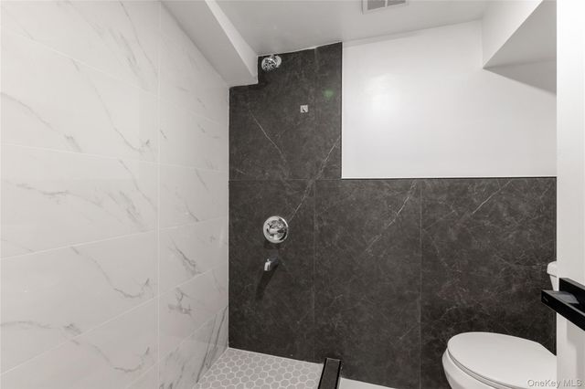 8492 Homelawn Street, Jamaica, NY 11432