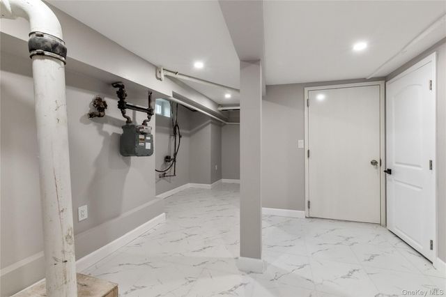 8492 Homelawn Street, Jamaica, NY 11432