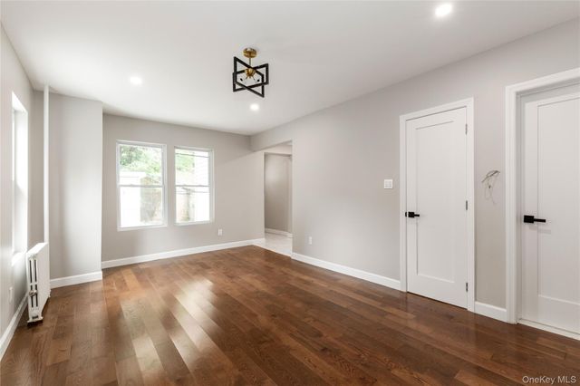8492 Homelawn Street, Jamaica, NY 11432