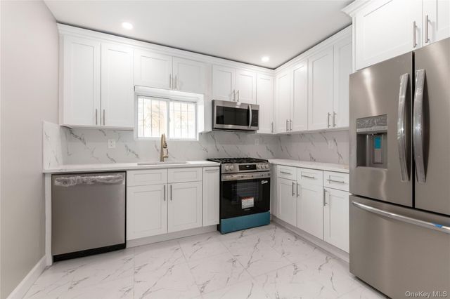8492 Homelawn Street, Jamaica, NY 11432