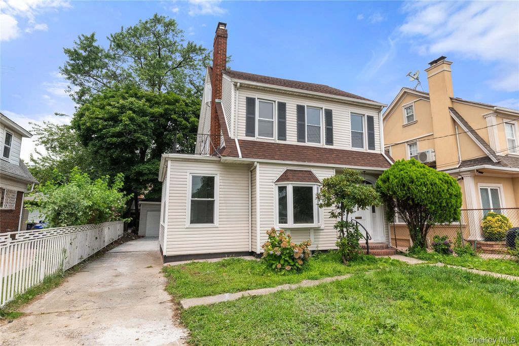 8492 Homelawn Street, Jamaica, NY 11432