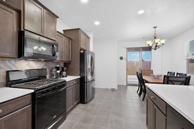 4989 Findley Street SW, Los Lunas, NM 87031