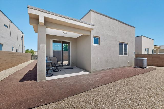 4989 Findley Street SW, Los Lunas, NM 87031