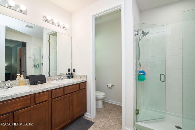 2233 LINCOLN SENDERO Trail, Jacksonville, FL 32218