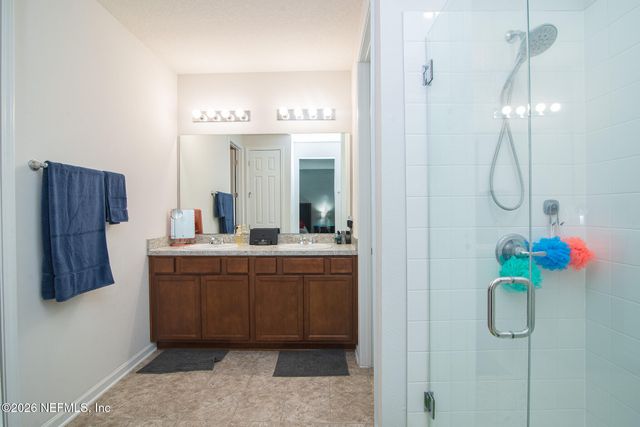 2233 LINCOLN SENDERO Trail, Jacksonville, FL 32218