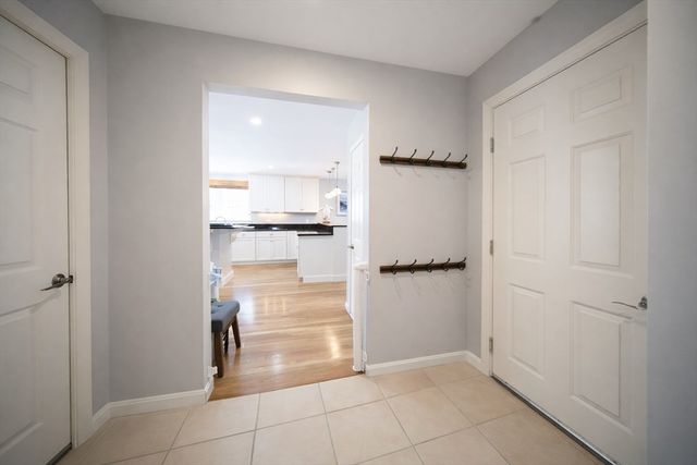 6 Adams Court, Hingham, MA 02043