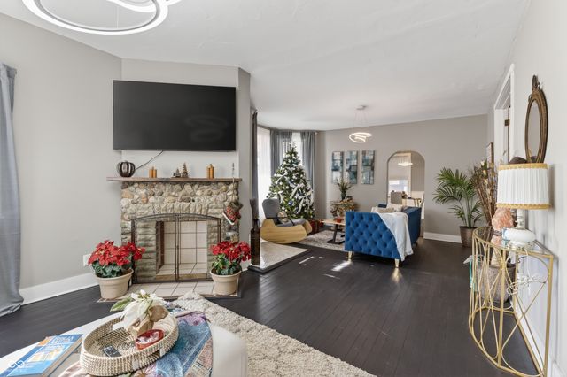 602 N Harrison Street, Alexandria, IN 46001