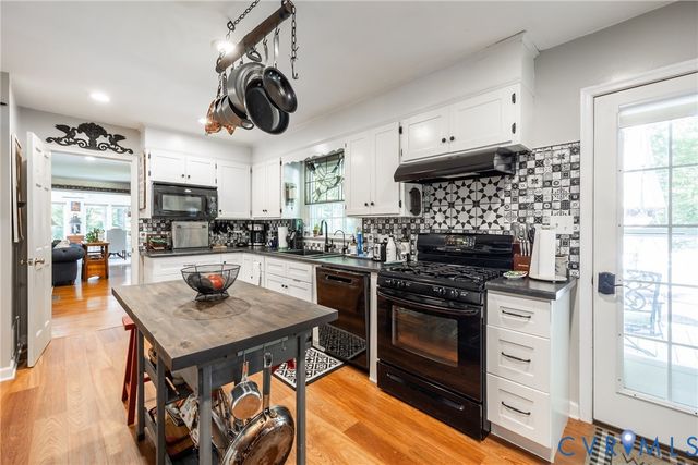 11766 Five Forks Rd, Farmville, VA 23901