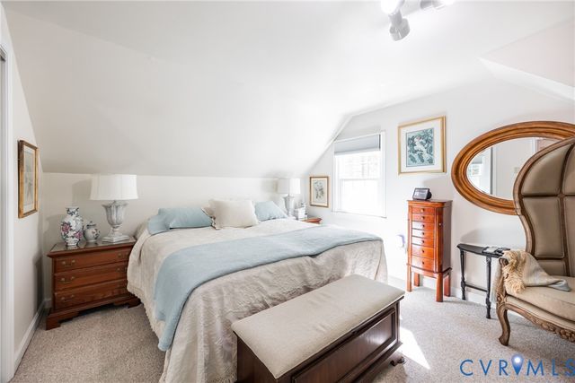 11766 Five Forks Rd, Farmville, VA 23901