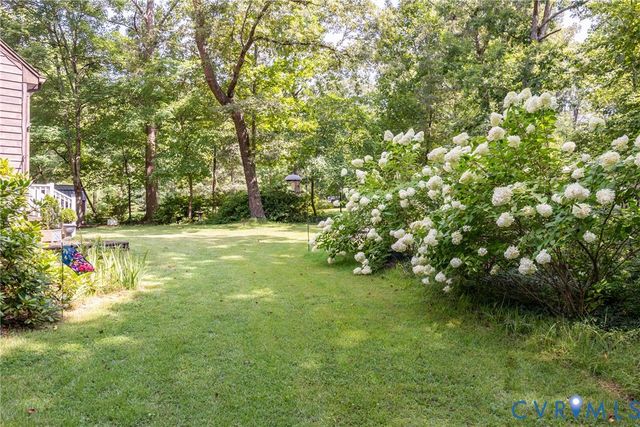 11766 Five Forks Rd, Farmville, VA 23901