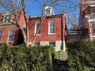 2119 Chippewa Street, St Louis, MO 63118