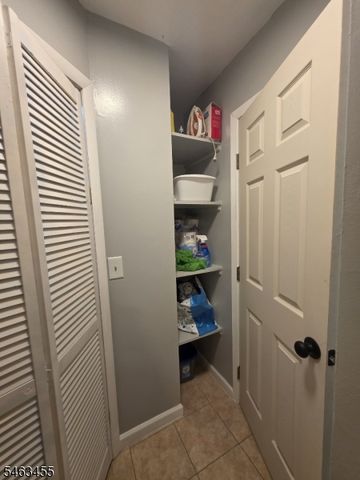 46 E Main St, Paterson City, NJ 07522