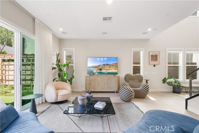 181 Sweet Juniper, Lake Forest (el Toro), CA 92630