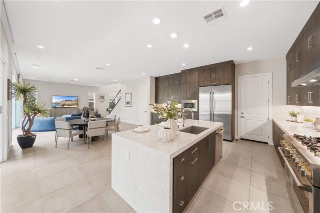 181 Sweet Juniper, Lake Forest (el Toro), CA 92630