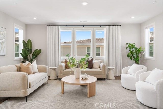 181 Sweet Juniper, Lake Forest (el Toro), CA 92630