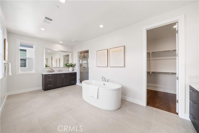 181 Sweet Juniper, Lake Forest (el Toro), CA 92630