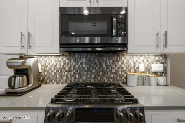 1605 W Bellerive LN, Coeur D'alene, ID 83814