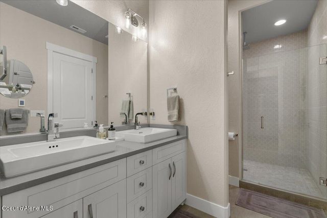1605 W Bellerive LN, Coeur D'alene, ID 83814