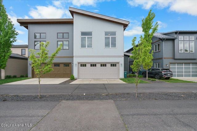 1605 W Bellerive LN, Coeur D'alene, ID 83814