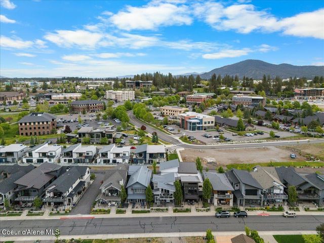 1605 W Bellerive LN, Coeur D'alene, ID 83814