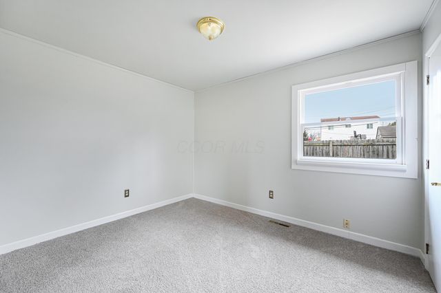 3352 Arnsby Road, Columbus, OH 43232