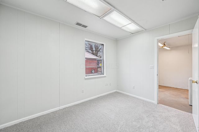 3352 Arnsby Road, Columbus, OH 43232