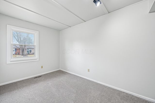 3352 Arnsby Road, Columbus, OH 43232