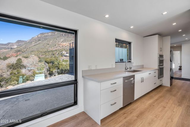 780 Upper Indian Gardens Drive, Sedona, AZ 86336