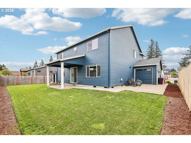 236 Ne 17TH Ave, Canby, OR 97013
