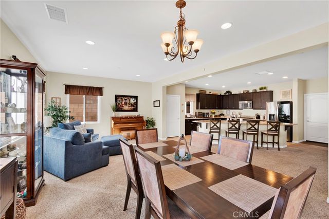 5341 Parma, Fontana, CA 92336