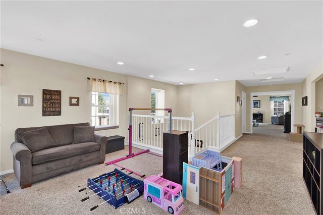 5341 Parma, Fontana, CA 92336