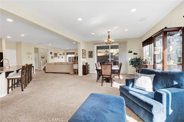 5341 Parma, Fontana, CA 92336