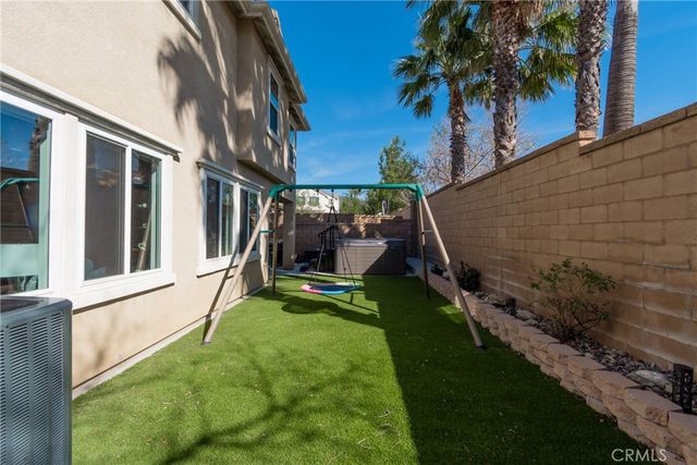 5341 Parma, Fontana, CA 92336