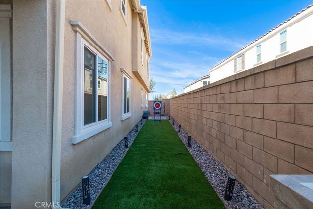 5341 Parma, Fontana, CA 92336