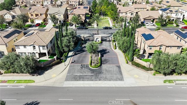 5341 Parma, Fontana, CA 92336