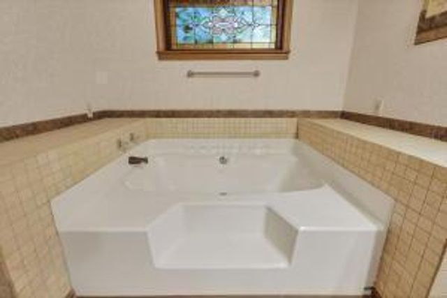 4557 State Route 159, Chillicothe, OH 45601