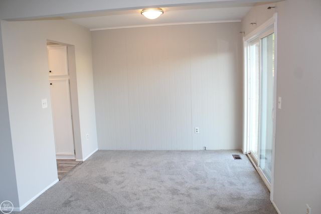 37448 Charter Oaks Boulevard, Clinton Twp, MI 48036