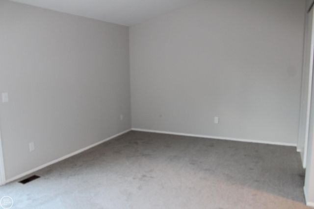 37448 Charter Oaks Boulevard, Clinton Twp, MI 48036