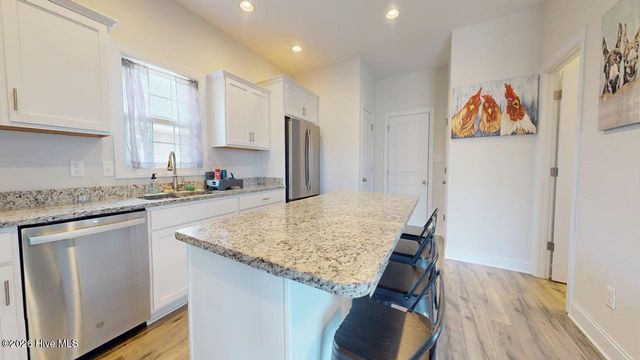 475 Worsley Way, Jacksonville, NC 28546