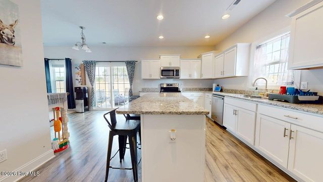 475 Worsley Way, Jacksonville, NC 28546