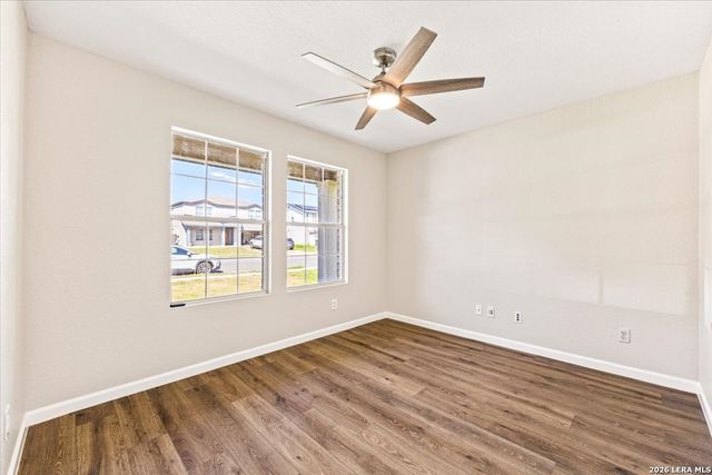 671 Northwest Crossing Dr, New Braunfels, TX 78130