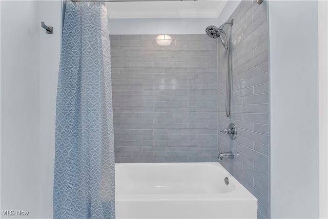 18006 Ponciana Avenue, Cleveland, OH 44135