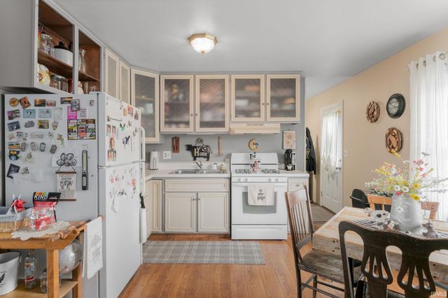 70862 Tecumseh Drive, Nappanee, IN 46550