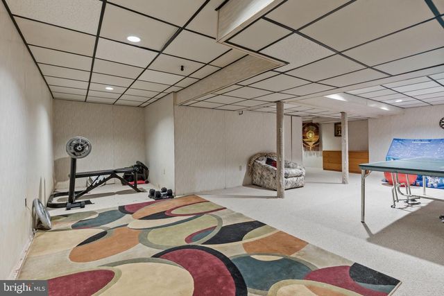 15 ROY LN, Huntingdon Valley, PA 19006