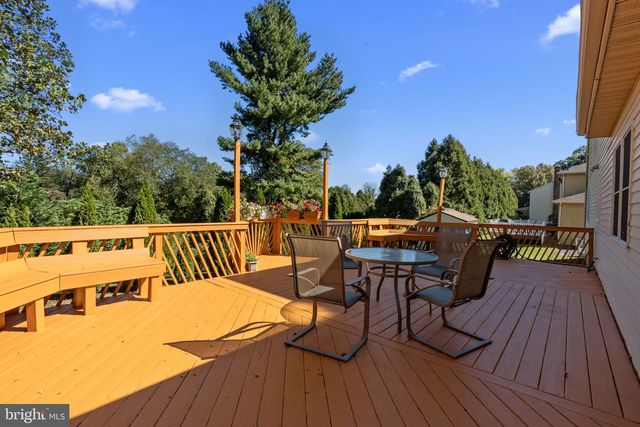 15 ROY LN, Huntingdon Valley, PA 19006