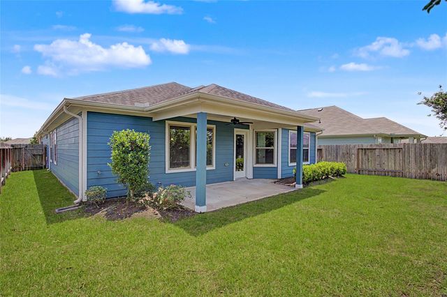 1206 Colt Canyon Drive, Alvin, TX 77511